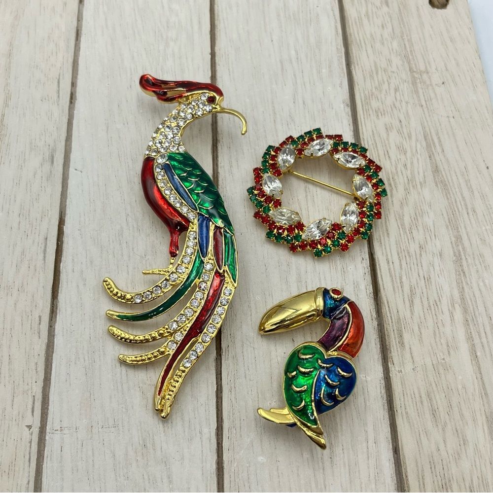 vintage set of 3 Vibrant Bird Brooch Trio with Crystals